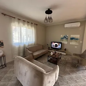  Apartment Center Albania